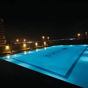 The Square Tower Aparthotel Dubai